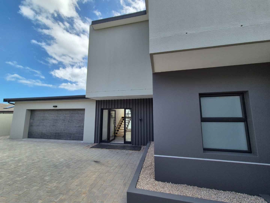 4 Bedroom Property for Sale in Dana Bay Western Cape